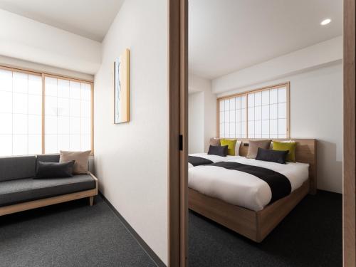 One-Bedroom Apartment image 10