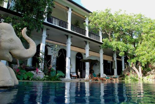 hotel photo