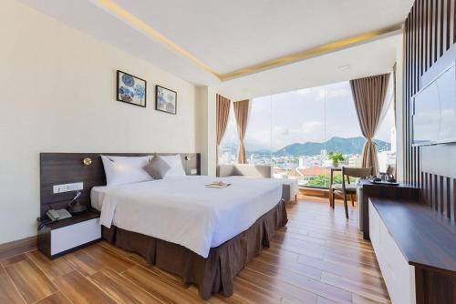 Yen Vang Hotel & Apartment