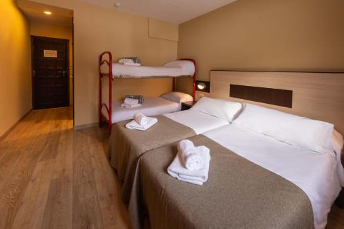 Classic Quadruple Room