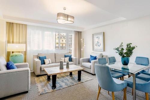 Four-Bedroom Apartment witout terrace