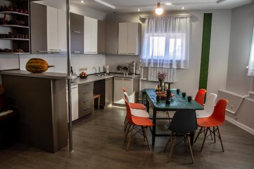 Cozinha, Stone Art Guest House & Camping in Aragatsotn