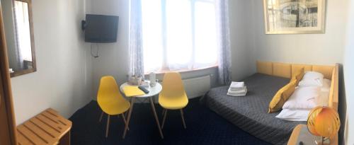 Hotel Bella - image 11