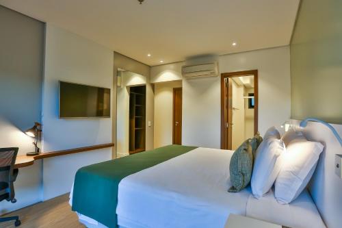 235388898 Quality Hotel Blumenau
