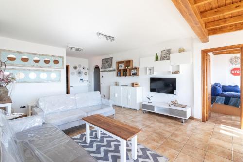  Flatguest Pajara + 2 terraces + 9 PAX + Sea view in Pájara