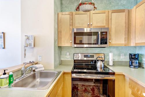 Long Trail House - image 5