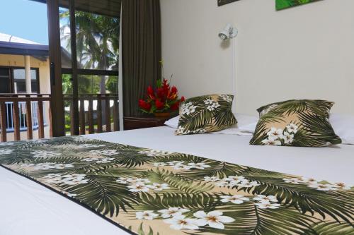 Standard Double Room image 10