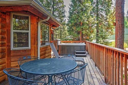 Shaver Lake Cabin with Hot Tub Deck and Trail Access! Shaver Lake California