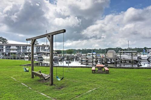 Ocean Springs Condo in Waterfront Resort! in 密西西比州海洋溫泉 (MS)