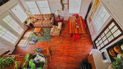 Vibrant Beachfront Galveston House with Ocean Views! - image 6