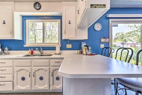 Wine Country Oasis with Waterfront Terrace and Dock! - image 8