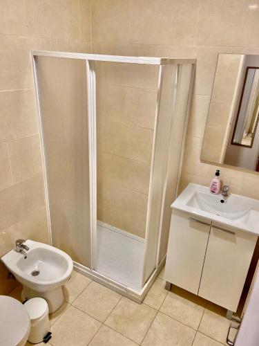 Royalty Hostel Benfica, Unterkunft in Lissabon