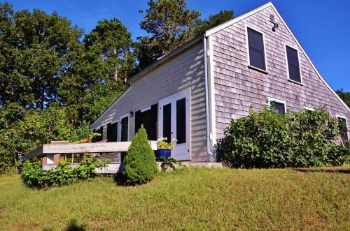 Ipswich Cottage Beautiful Views, 5 Mins to Beach in Ipswich, USA