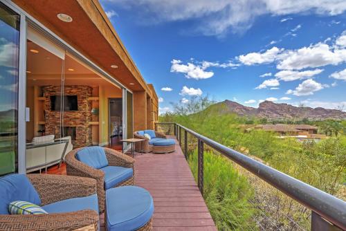 Sleek Paradise Valley Home with Private Acre and Views - image 3