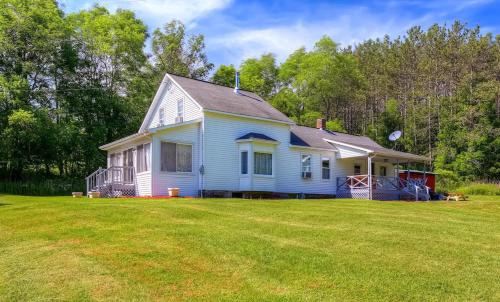 5 Mi to Cooperstown All Star Village: Otego Home