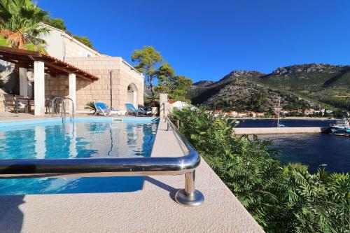 Villa Silencia