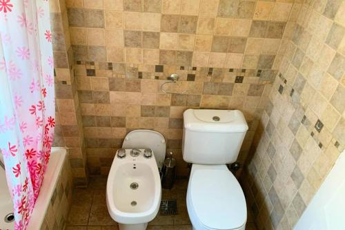 One-Bedroom Apartment image 10