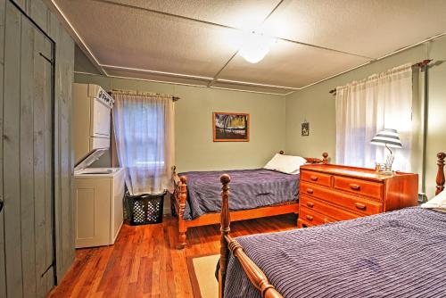 Cozy Yarmouth Home with Private Deck - Walk to Beach! - image 6