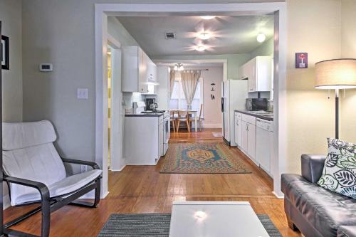 Trendy Austin Soul Home Walk to South Congress! in Austin, USA