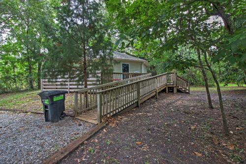 Santa Rosa Beach Bungalow 5 Mi to the Gulf Shore!