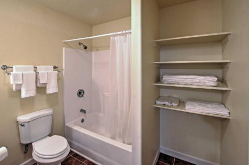 Serene Emigrant Cottage - 30 Miles to Yellowstone! - image 9