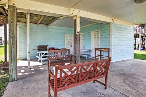 Galveston Beach House Ocean Views and Pool Access! - image 9