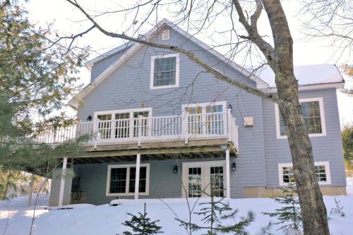 Beautiful Sandy Point Getaway with Wraparound Deck!