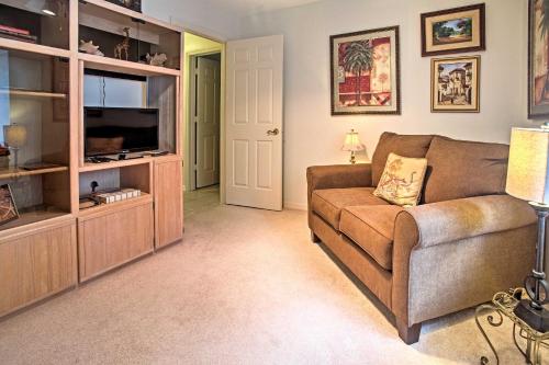 Naples Villa with Pool Access about 1 Mi to Beaches! - main image
