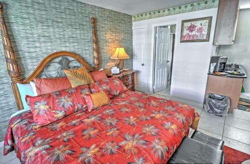 Clearwater Beach Studio Just Steps from the Beach!