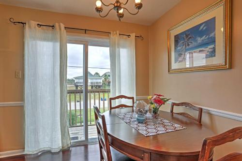 Family-Friendly Gulf Shores Condo Steps to Beach!