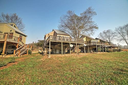 Rustic Reliance Cabin: Fly Fish the Hiwassee River in Austral (TN)
