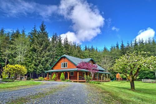 B&B Forks - Peaceful Retreat on 10 Acres Less Than 7 Miles to La Push - Bed and Breakfast Forks