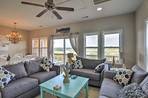 . Sound Front Surf City Townhome - Walk to Beach!