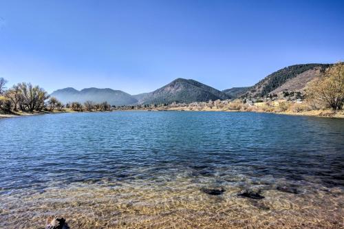 Charming Apt 1 Mile from Palmer Lake - Near USAFA! - image 9