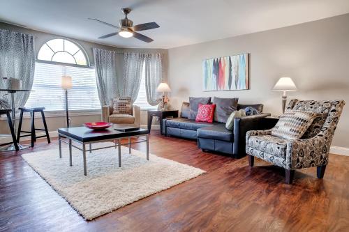 Kissimmee Getaway about 6 Mi to Disney World! in Kissimmee, USA