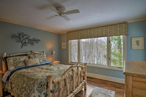 Harbor Springs Family Home with Access to Clubhouse - image 6