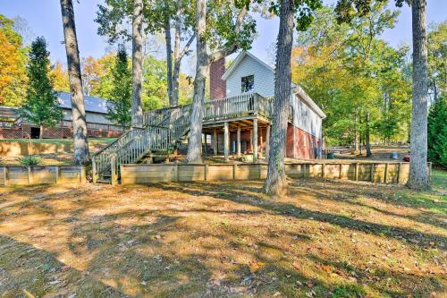 Waterfront High Rock Lake Cottage with Private Dock! - image 7