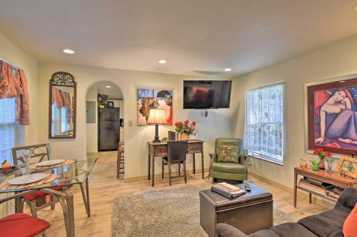 Cozy Mona Lisa Villa - Near Downtown Hot Springs