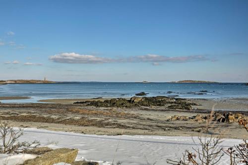 Biddeford Retreat with Deck, Grill and Ocean Views!