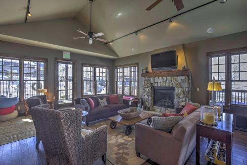 Base Camp One Resort Escape Steps From Ski Lifts! - image 6