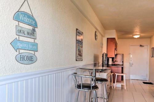 Oceanfront Daytona Beach Club Studio with Balcony!