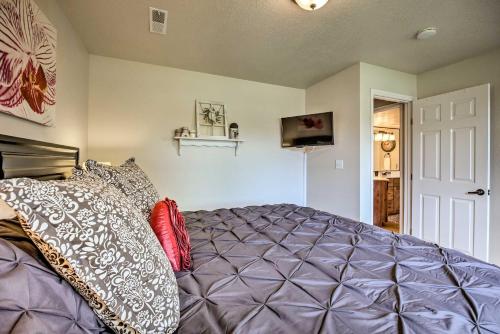 Lovely St George Condo with Resort-Style Amenities! - image 8