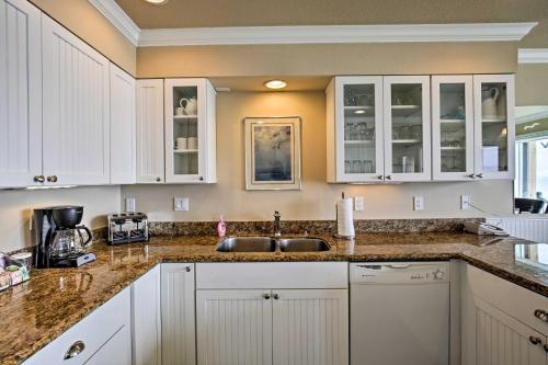 Beachfront Condo with Patio and Views - Walk to Shore!, Lincoln City (foto 4)