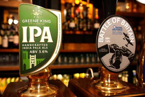 The Bear Hotel by Greene King Inns - image 3
