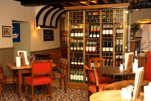 The Bear Hotel by Greene King Inns - image 10