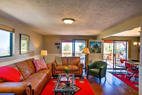 Spacious Cabin with Deck, Mountain Views, Fire Pit!, Prescott (foto 5)