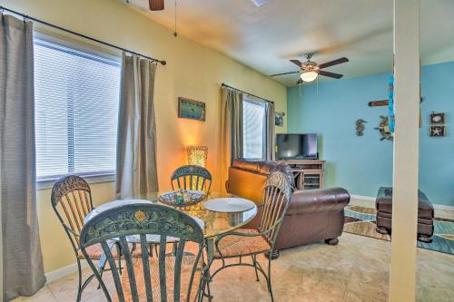 Padre Island Condo with Pool Access - Walk to Beach!