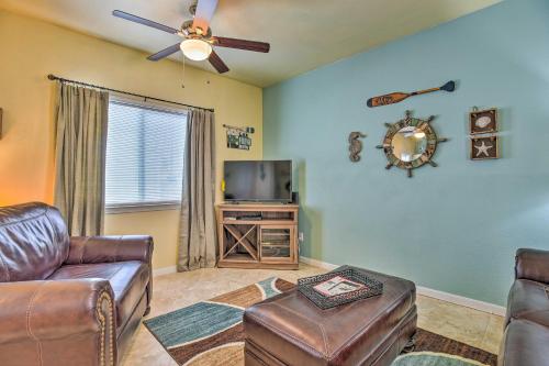 Padre Island Condo with Pool Access - Walk to Beach!