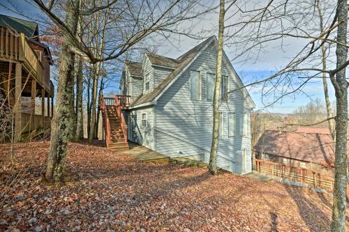 Ski-InandSki-Out Ghent Cabin with Mountain Views!