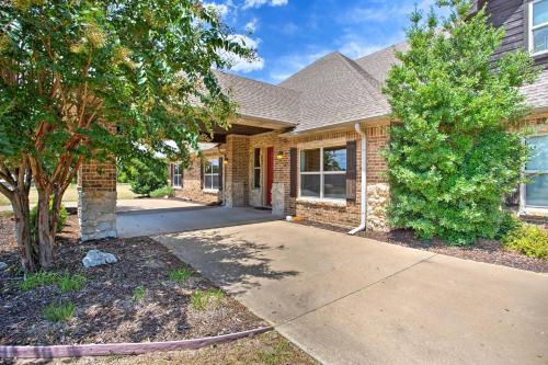 Spacious Stallion Lake Ranch Home w/ Patio in Van (TX)
